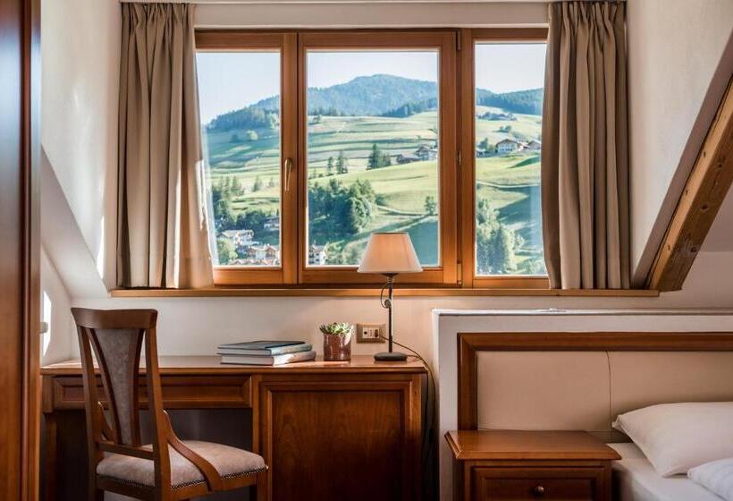 스탠다드 룸, Kristallhotel Corona Krone