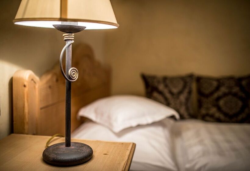 חדר קומפורט יחיד, Kristallhotel Corona Krone