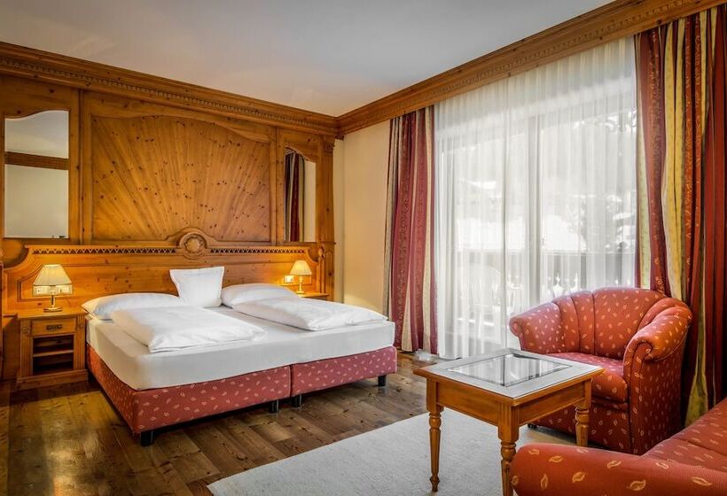 발코니 수피리어 룸, Kristallhotel Corona Krone