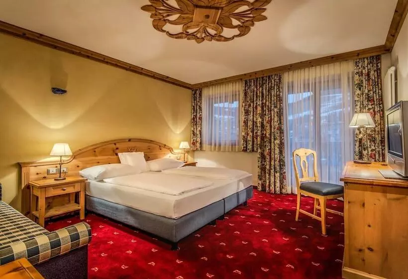 スーペリアールーム, Kristallhotel Corona Krone