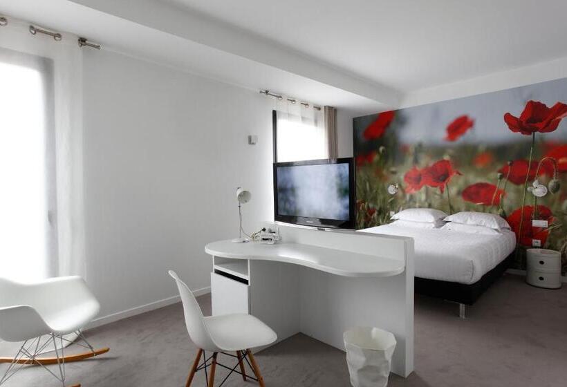 주니어 스위트, L’échappée Belle