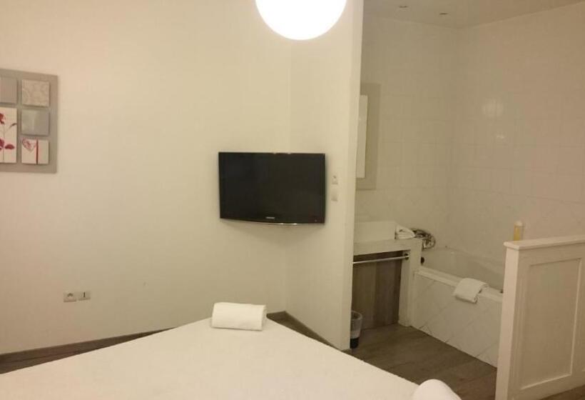 高级大房间, Le 5