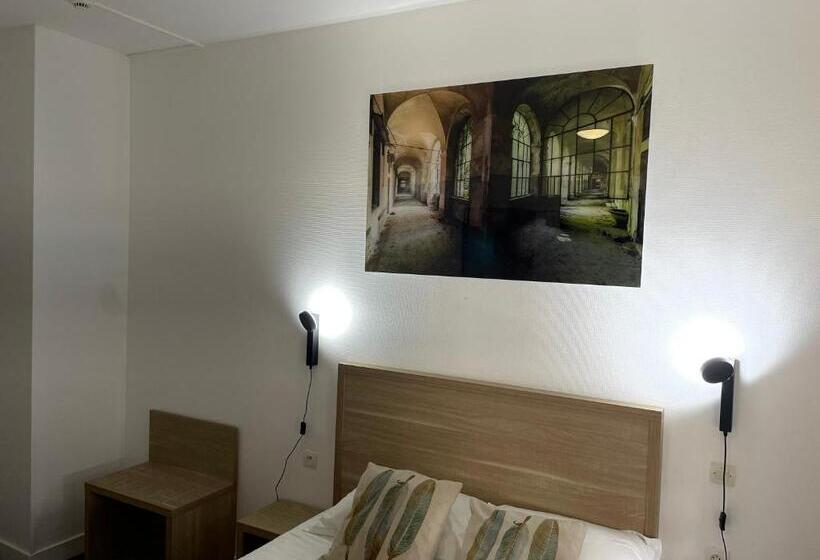 스탠다드 룸, Logis Le Passiflore Cognac