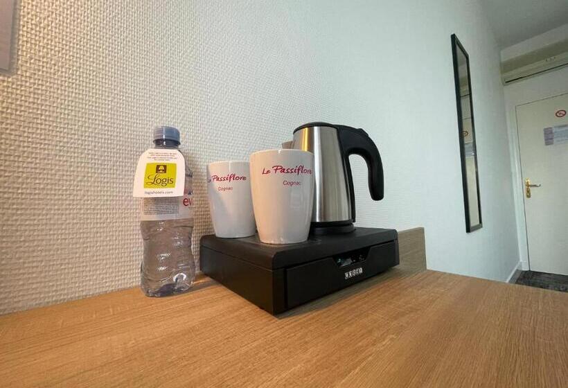 스탠다드 싱글 룸, Logis Le Passiflore Cognac