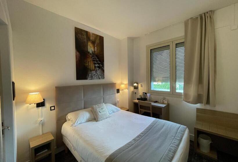 스탠다드 싱글 룸, Logis Le Passiflore Cognac