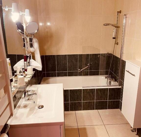 스탠다드 룸, Logis Le Passiflore Cognac