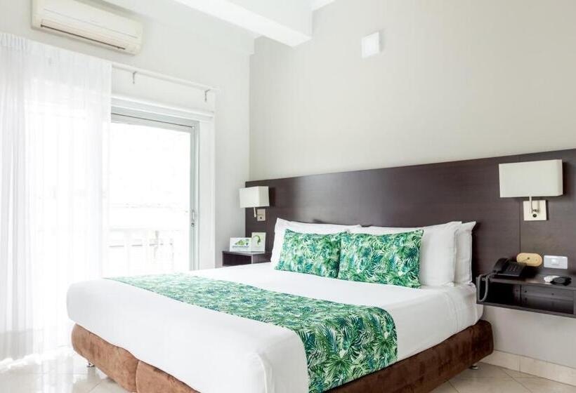 スタンダードルーム, Manantial Melgar