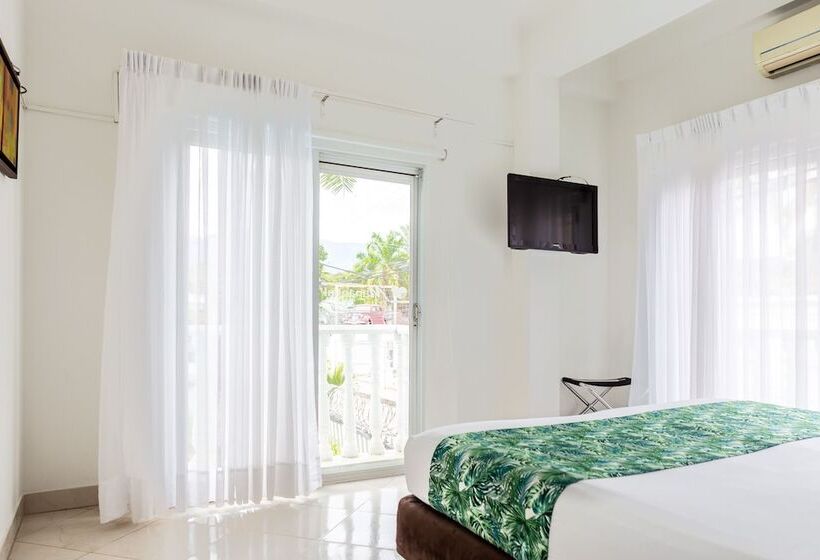 スタンダードルーム, Manantial Melgar