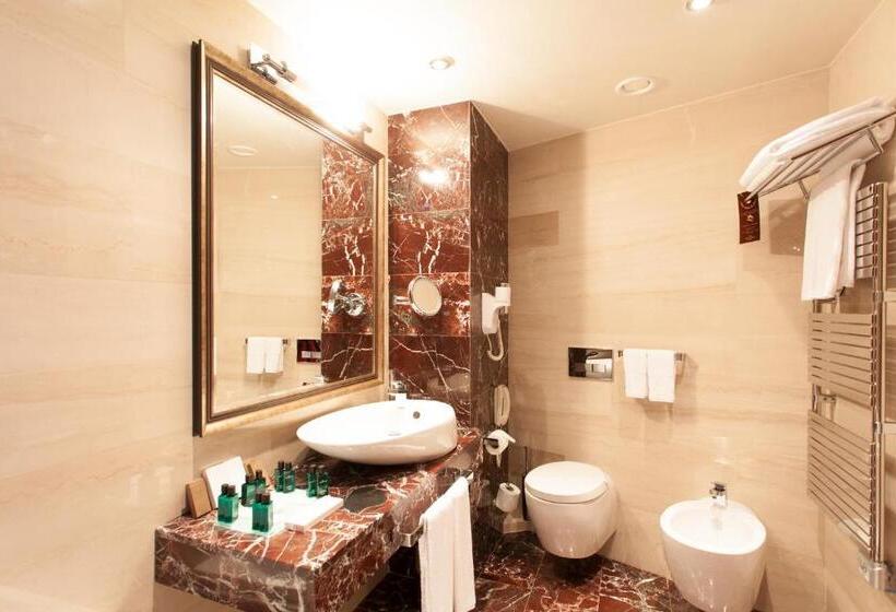 Апартаменты 1 Спальня, Metropolis