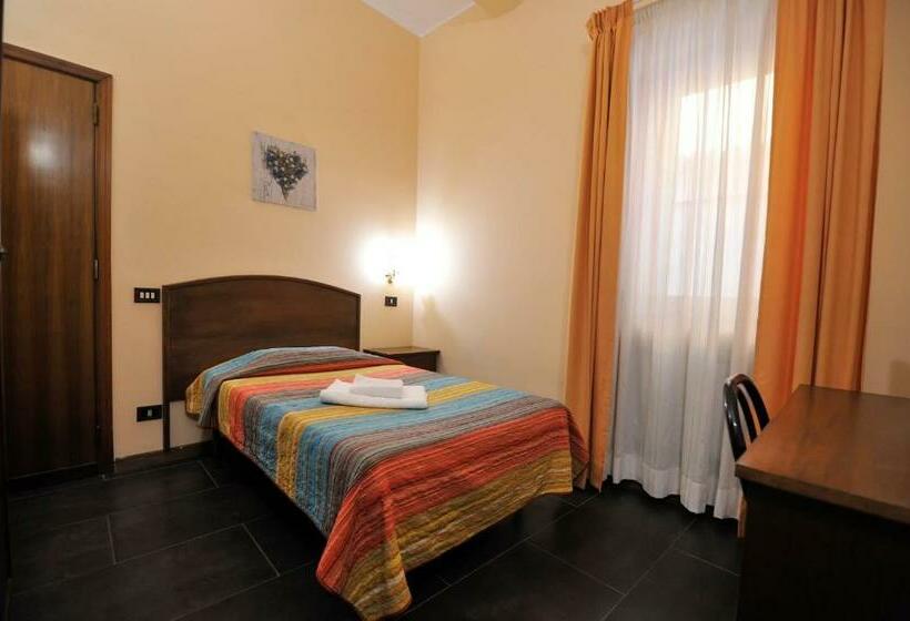 Номер Стандарт Индивидуальный, Piccolo