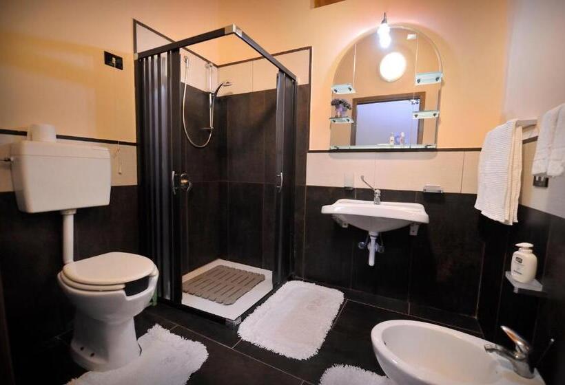 Номер Стандарт Трехместный, Piccolo