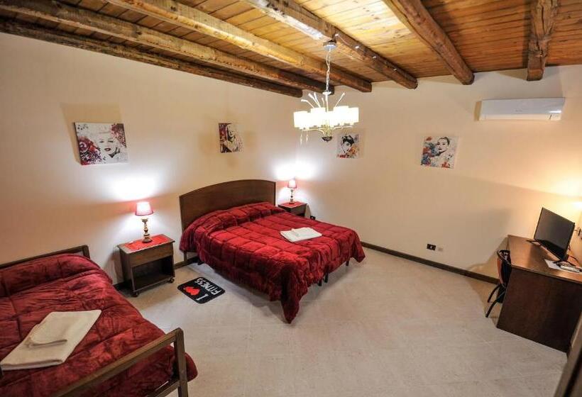 Номер Стандарт Трехместный, Piccolo