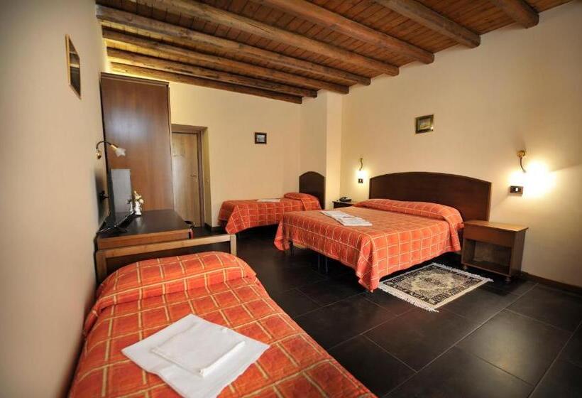 Четырехместный Номер Стандарт, Piccolo