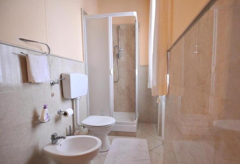 Номер Стандарт, Piccolo