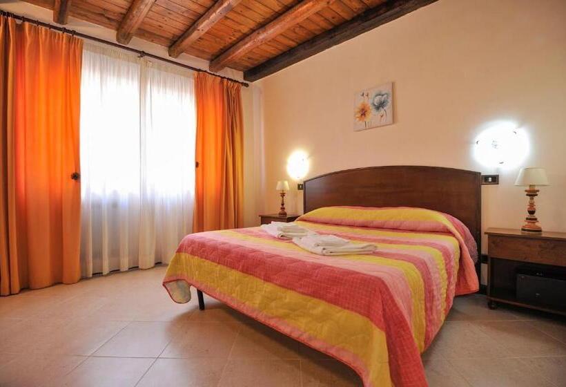 Номер Стандарт, Piccolo