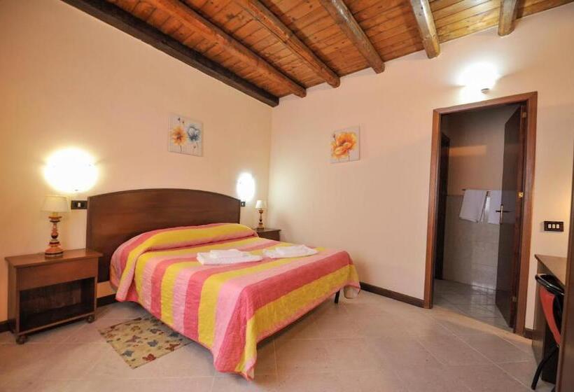 Номер Стандарт, Piccolo