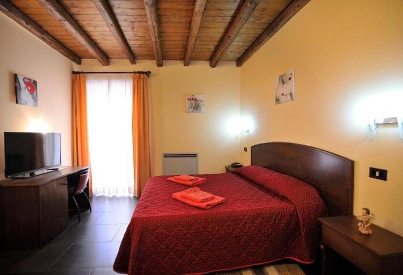 Номер Стандарт, Piccolo