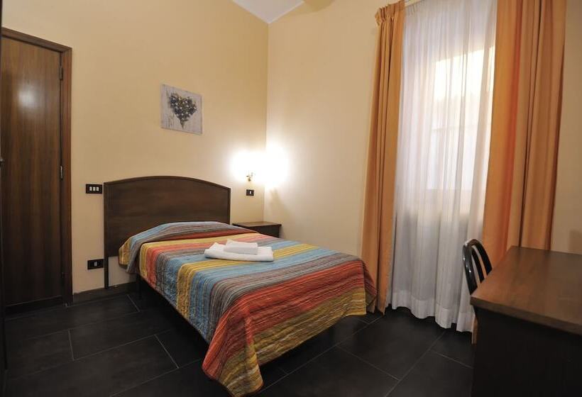 Номер Стандарт Индивидуальный, Piccolo