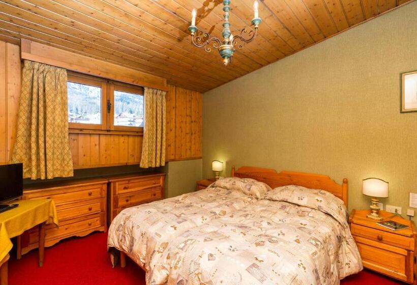 חדר סטנדרט יחיד, Pontechiesa