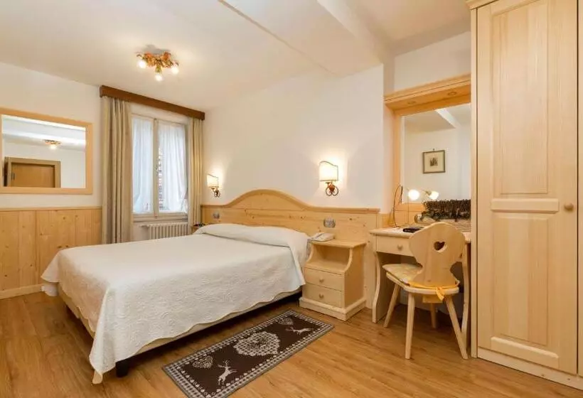 اتاق استاندارد یک نفره, Pontechiesa