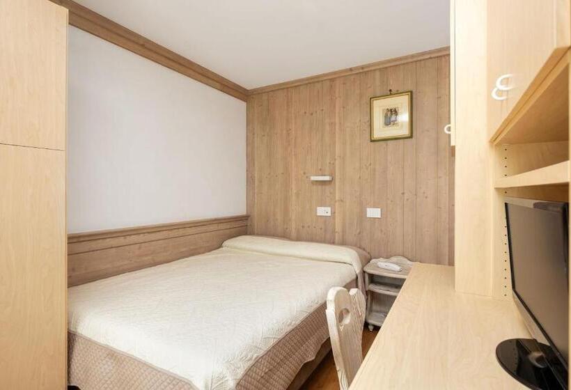 חדר סטנדרט יחיד, Pontechiesa