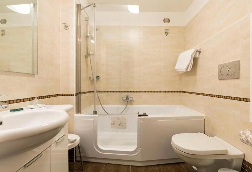 חדר סטנדרט, Pontechiesa