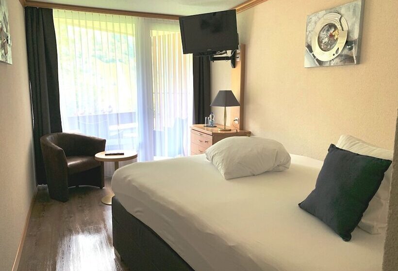 スタンダードシングルルーム, Quellenhof Leukerbad