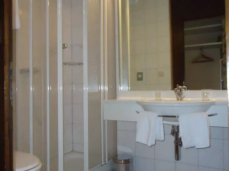 Standard-huone, Quellenhof Leukerbad