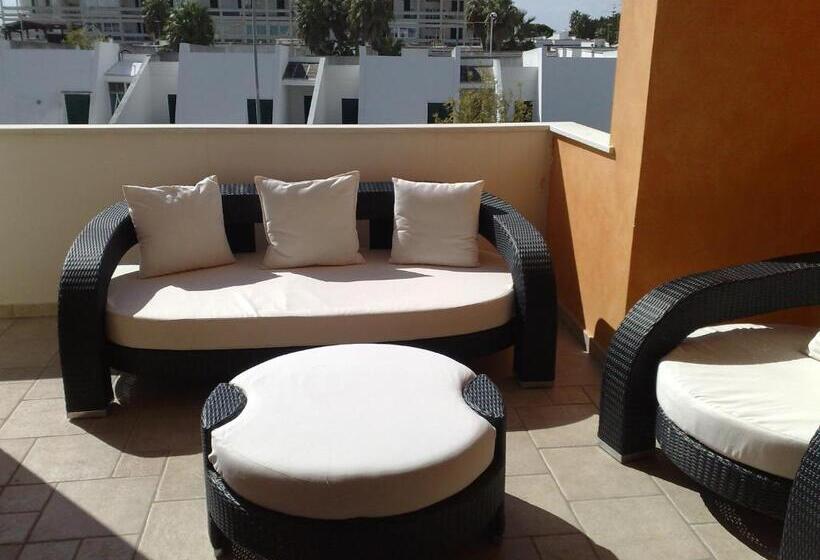 חדר סופריור לארבעה, Risberg