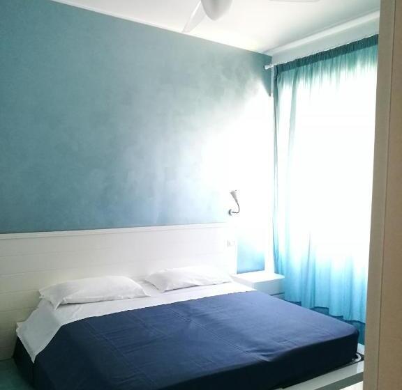 标准间, Rock Garden