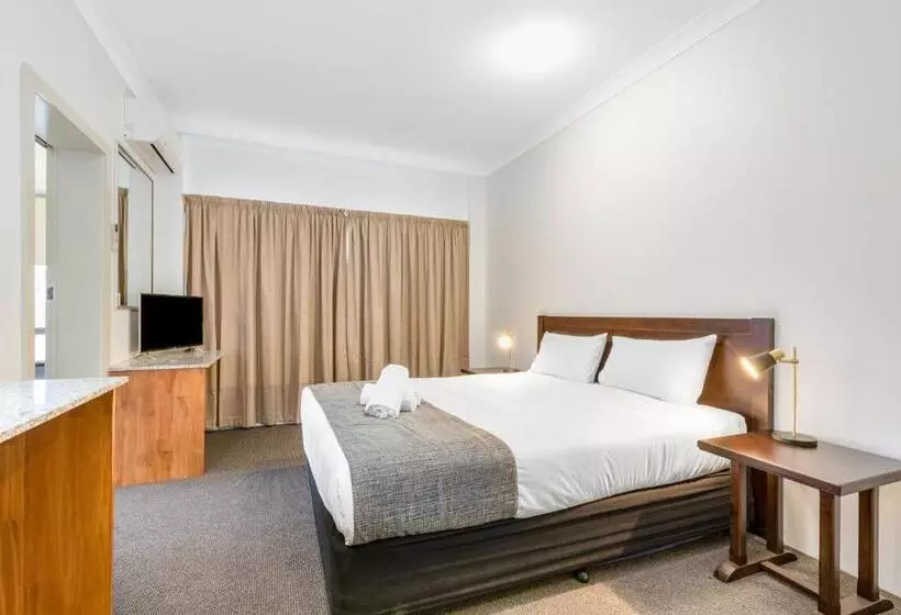 キングサイズベッドのデラックススイート, Rockhampton Riverside Central Hotel Official