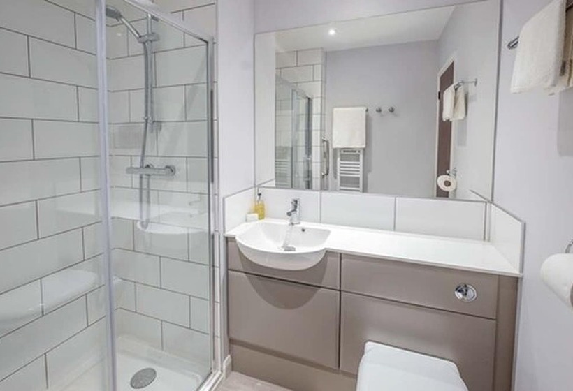 Triple Room Sea View, Trouville Hotel By Compass Hospitality