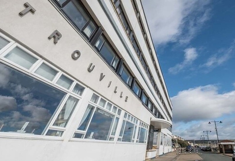 Triple Room Sea View, Trouville Hotel By Compass Hospitality