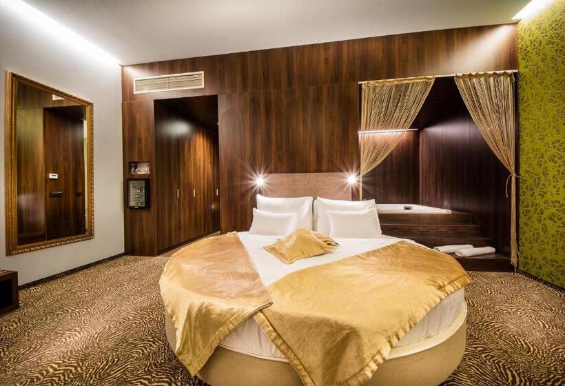 سوئیت با وان آب گرم, Rimske Terme Resort Hotel Rimski Dvor