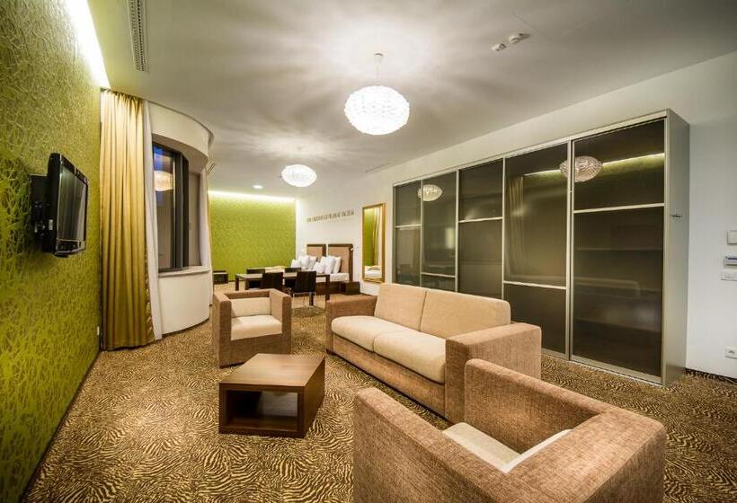 سوییت, Rimske Terme Resort Hotel Rimski Dvor