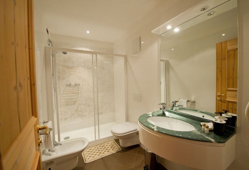 غرفة كومفورت ثلاثية, Sport Hotel Vittoria