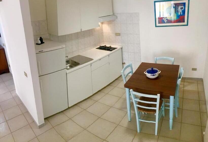 Апартаменты 3 Спальни, Villa Argentina