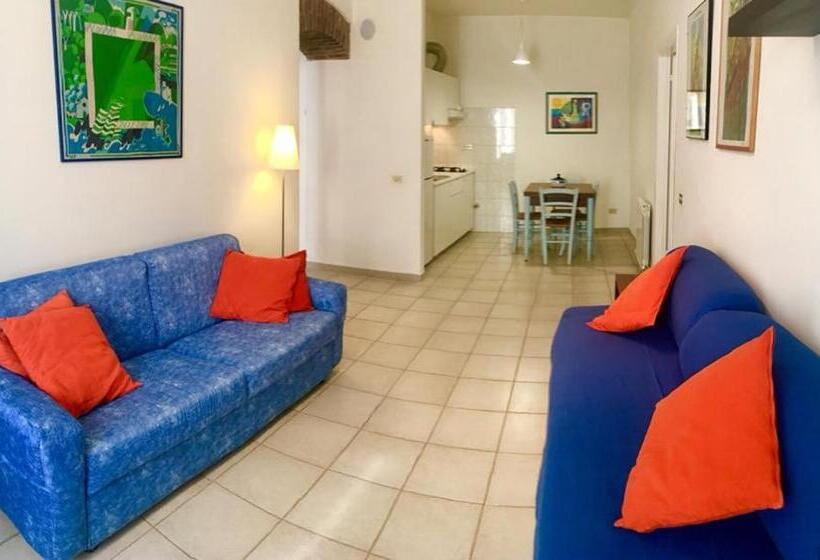 Апартаменты 3 Спальни, Villa Argentina