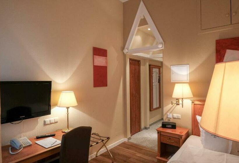 اتاق استاندارد یک نفره, Budget By Hotel Savoy Hannover