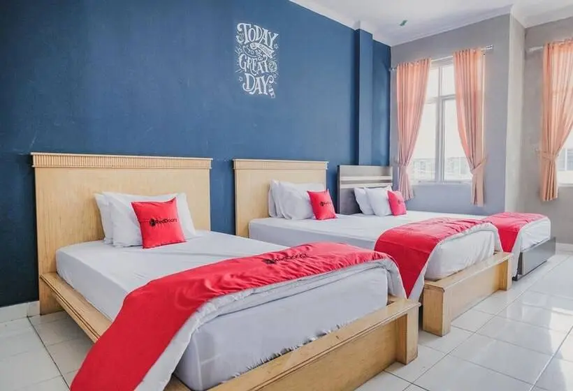 اتاق خانوادگی, Reddoorz @ Jalan Hayam Wuruk Lampung 2
