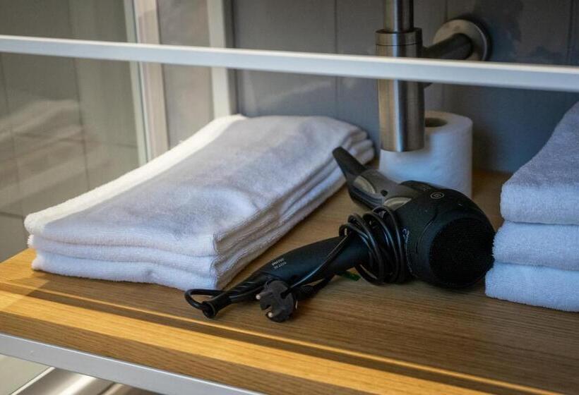 غرفة قياسية سرير كينج, Delle Rose Inn