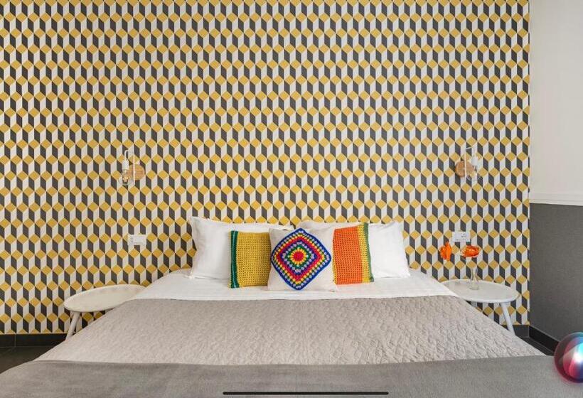 غرفة قياسية سرير كينج, Delle Rose Inn