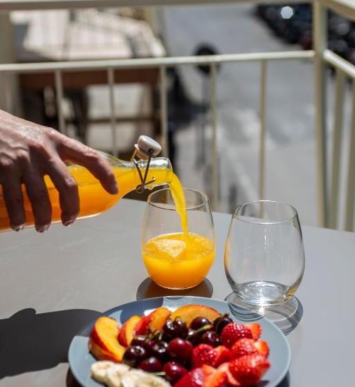 غرفة قياسية ثلاثية مزودة بشرفة, Delle Rose Inn