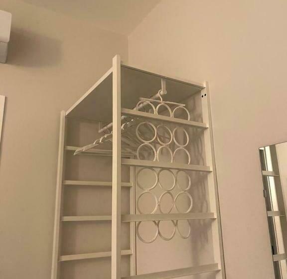 اتاق لوکس با بالکن, Midtown Salerno