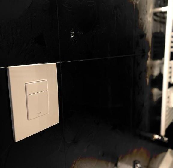 اتاق لوکس با بالکن, Midtown Salerno