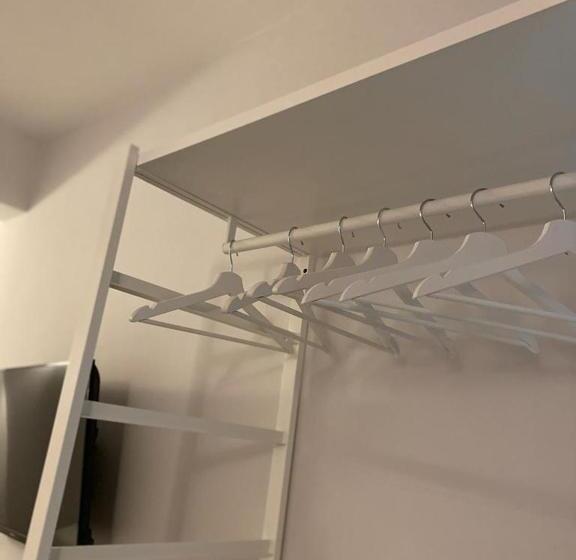 اتاق لوکس, Midtown Salerno