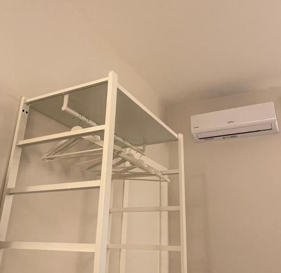 اتاق لوکس, Midtown Salerno