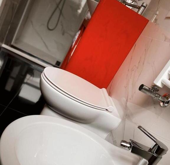 اتاق لوکس, Midtown Salerno