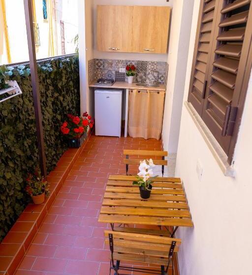 غرفة كلاسيكية ثلاثية, Sicily In Love   Rooms & Breakfast