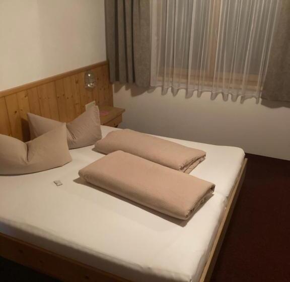 דירת חדר, Garni Apart Wallamotta Silvretta Card Premium Betrieb